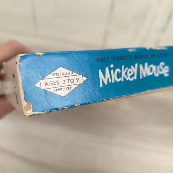 Vintage Walt Disney's Wonderful World Of Color Mickey Mouse Eras-O-Board Set - Picture 7 of 13